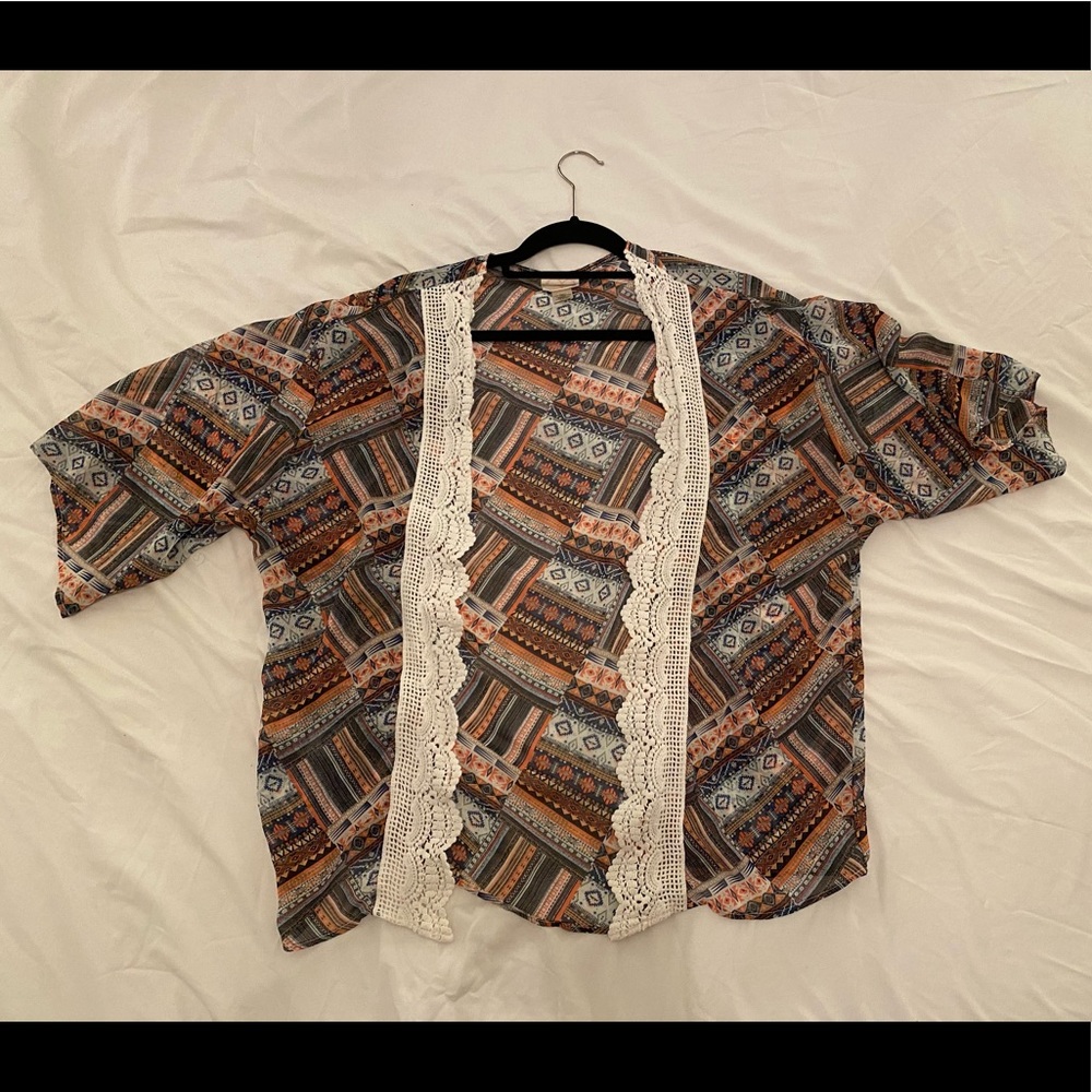 Women’s Kimono Style Top